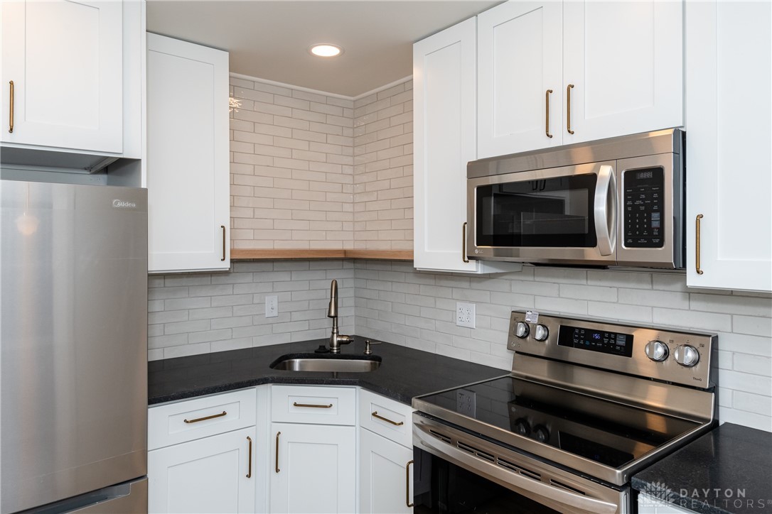 1541 Cardington Road Kettering, OH 45409 - Photo 14 of 48 Gallery Image 14