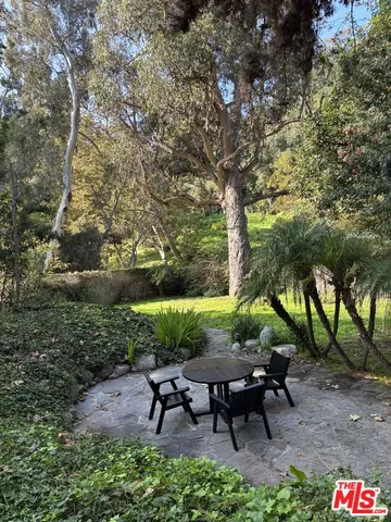 $3,995,000 | 643 Hightree Road, Santa Monica, CA 90402