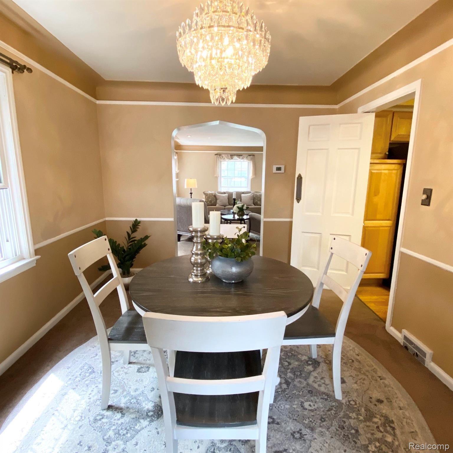 20424 Stratford Road Detroit, MI 48221 - Photo 7 of 19 Dining Room open to the living room and updated kitchen.