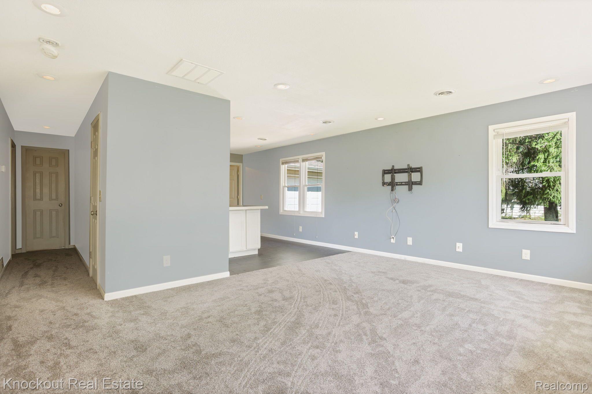 5360 South Graham Road St. Charles, MI 48655 - Photo 8 of 31 Gallery Image 8
