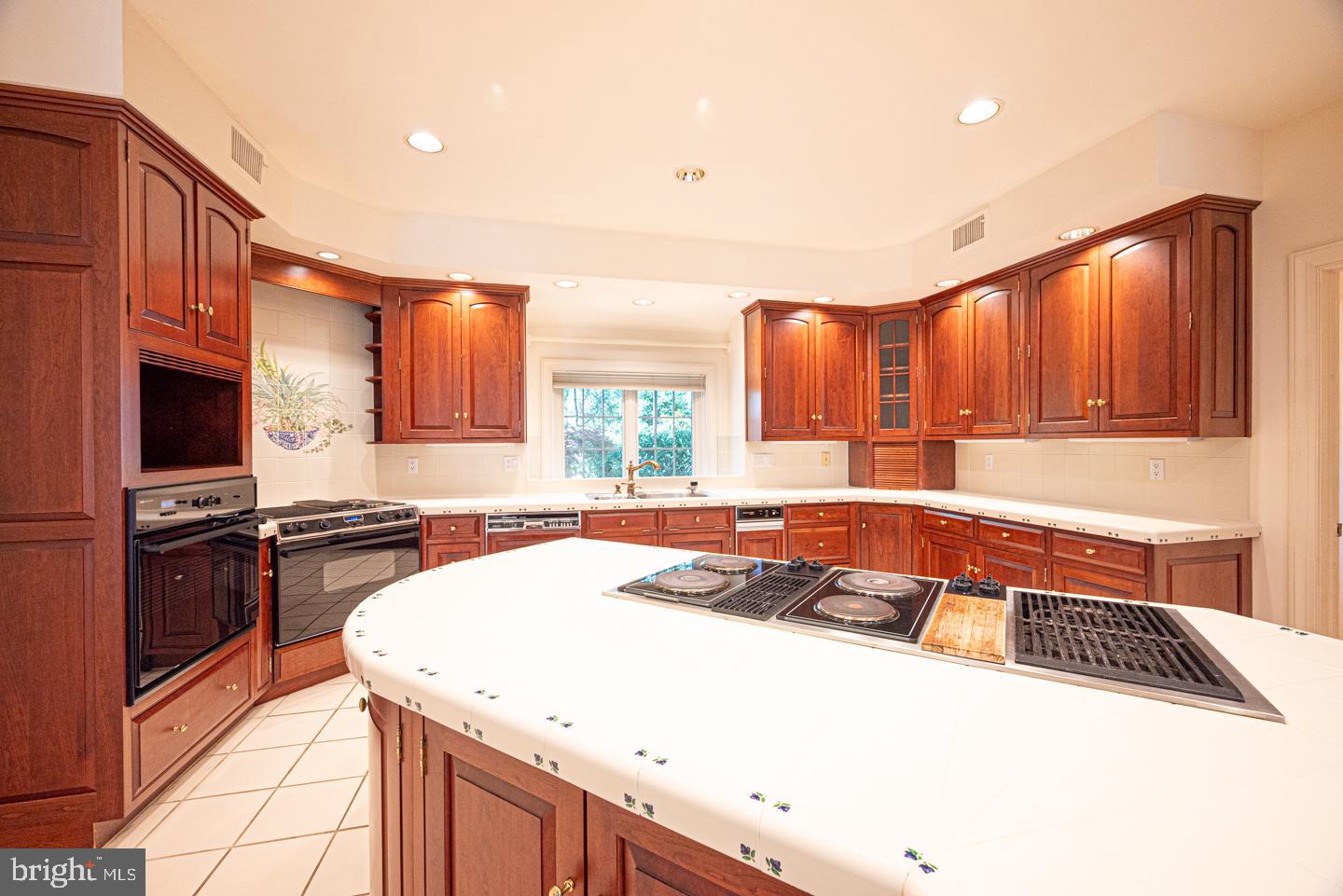 324 Boot Road Malvern, PA 19355 - Photo 14 of 71