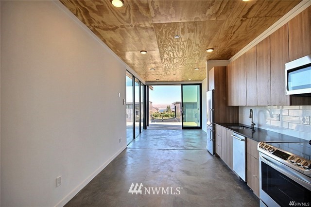 23672 Northwest Cliffe Pointe Road, Unit 9A Quincy, WA 98848 - Photo 8 of 15 Gallery Image 8