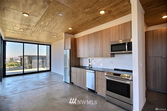 23672 Northwest Cliffe Pointe Road, Unit 9A Quincy, WA 98848 - Photo 10 of 15 Gallery Image 10