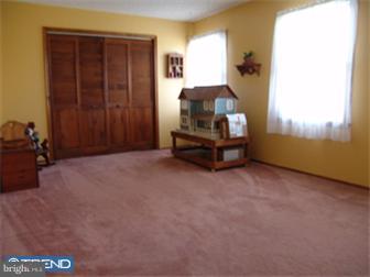 489 Pinehurst Road Cream Ridge, NJ 08514 - Photo 6 of 12