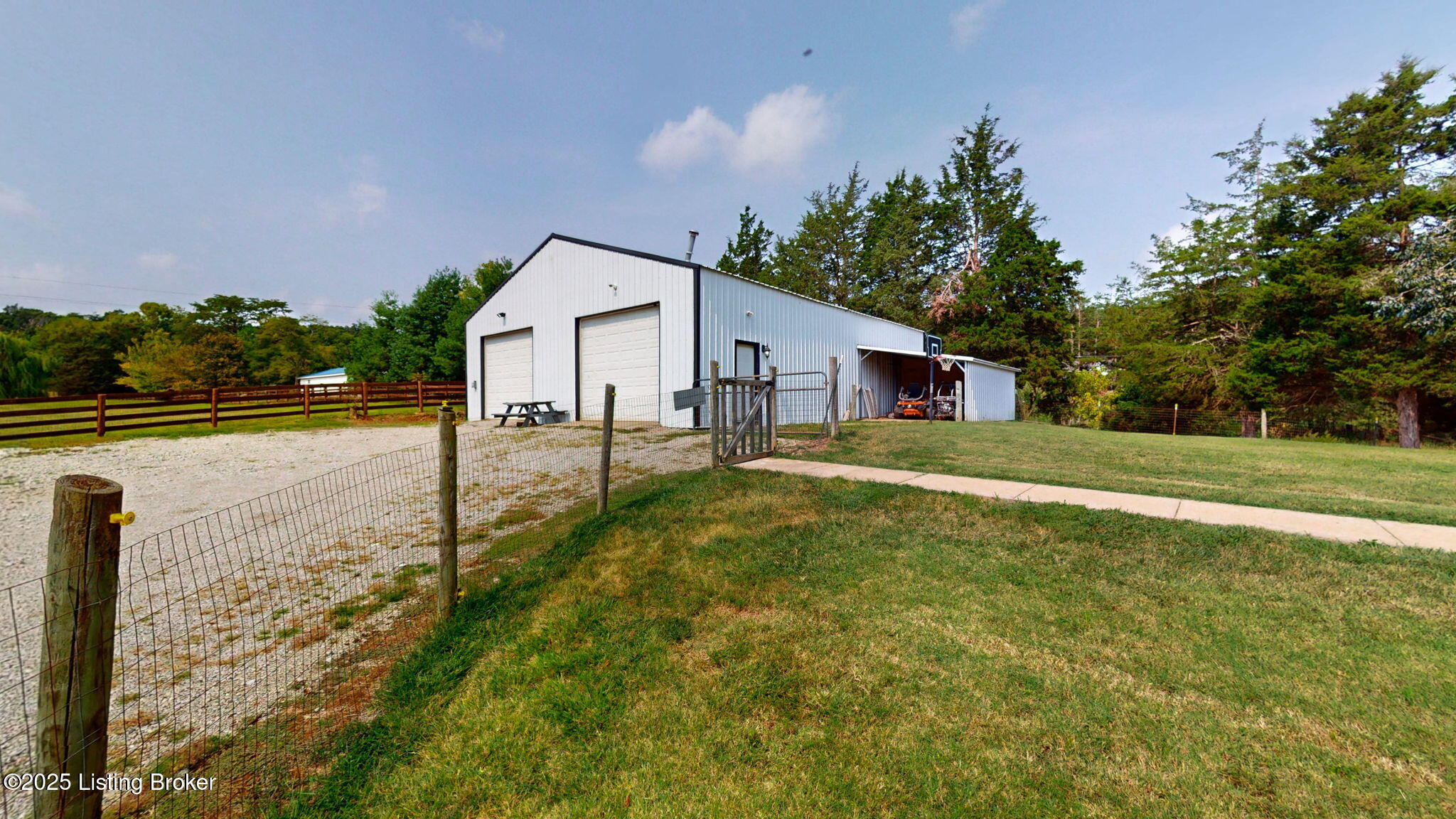 533 Browningtown Road Shepherdsville, KY 40165 - Photo 24 of 29 33-web-or-mls-533 Browningtown Rd Shephe