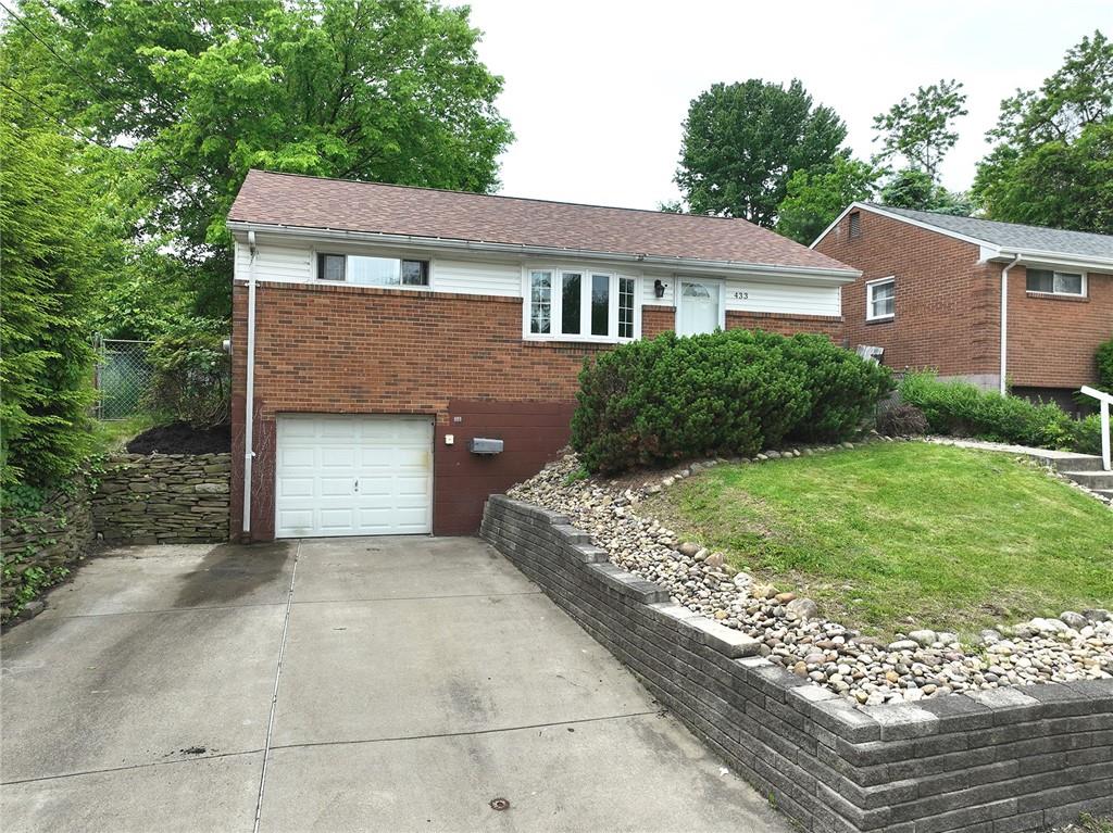 433 Ridgemont Drive Pittsburgh, PA 15220 - Photo 1 of 32
