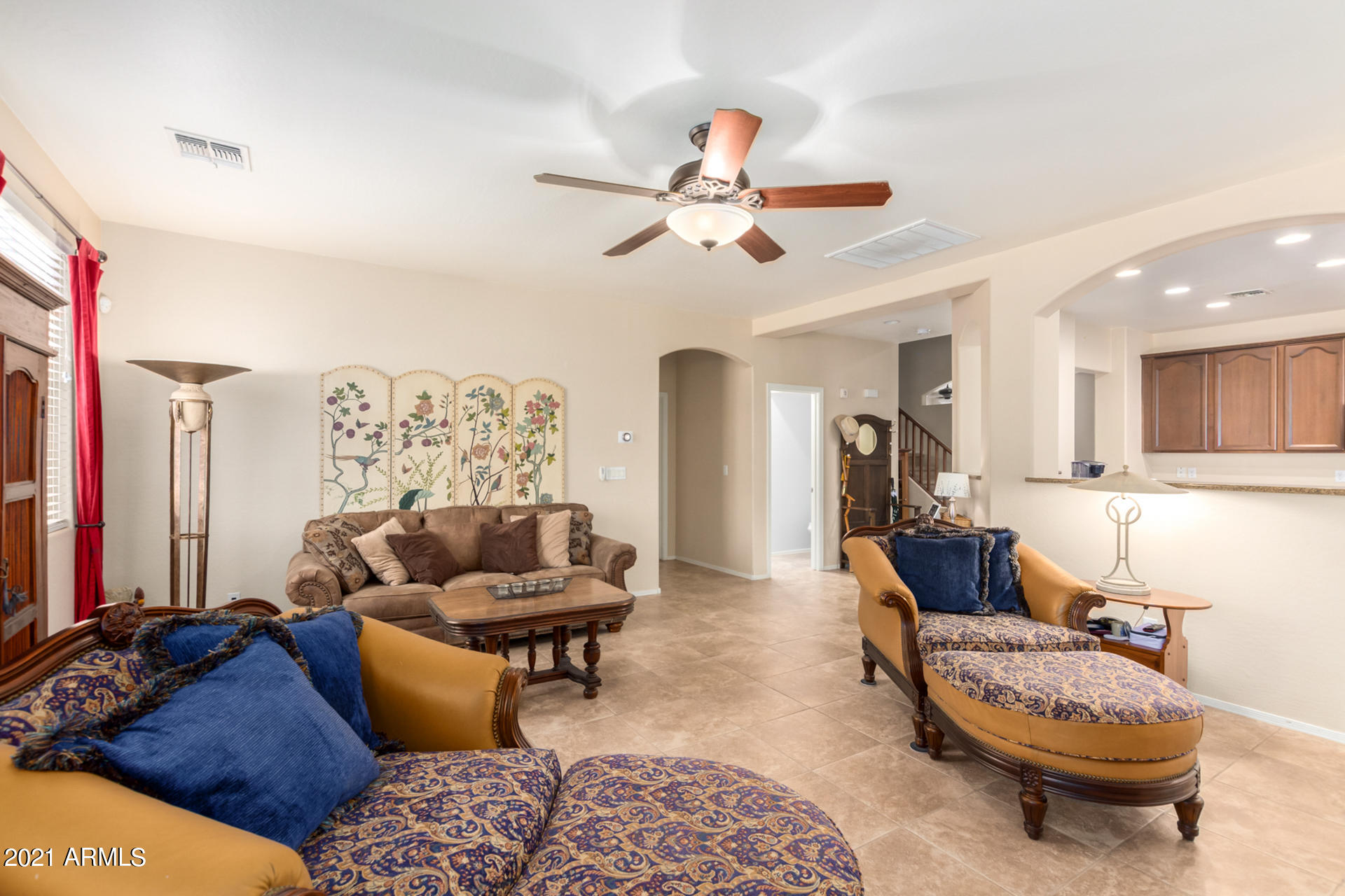 17344 West Red Bird Road Surprise, AZ 85387 - Photo 12 of 43 Livingroom
