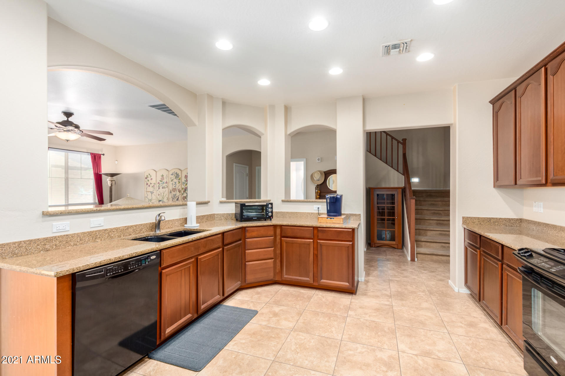 17344 West Red Bird Road Surprise, AZ 85387 - Photo 17 of 43 Kitchen
