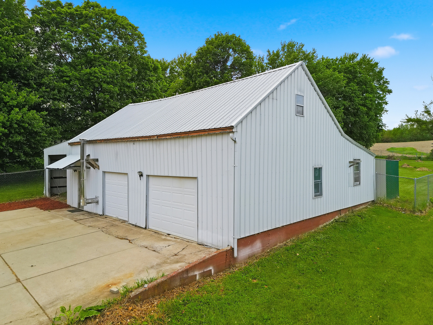 1301 Long Street Dixon, IL 61021 - Photo 12 of 47