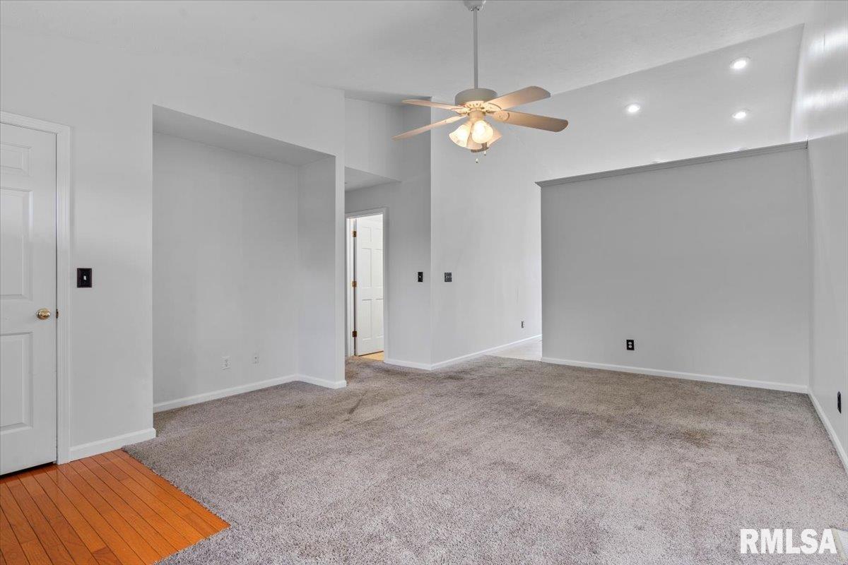2418 Neil Road Springfield, IL 62702 - Photo 5 of 32