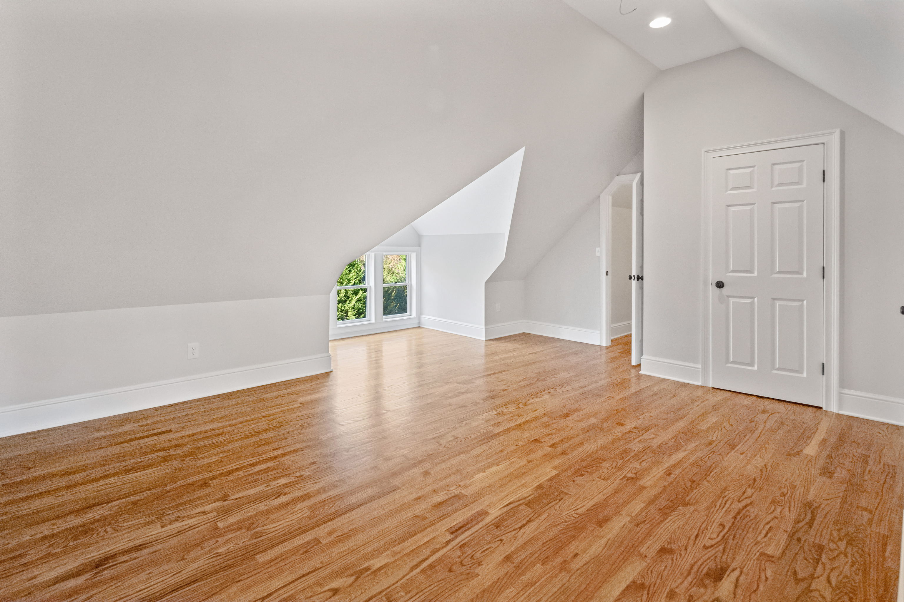 10 Woodhill Road Wilton, CT 06897 - Photo 30 of 40