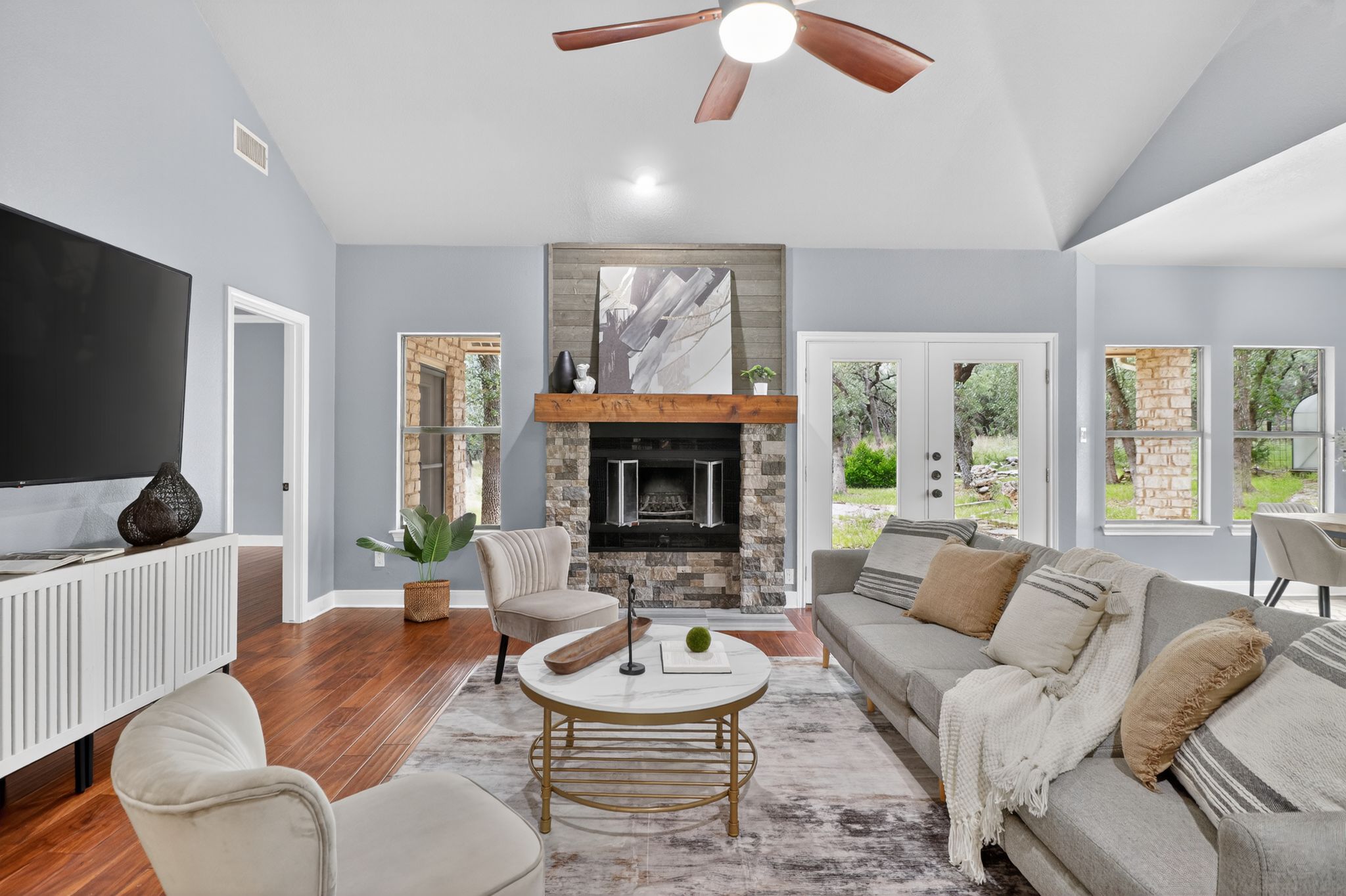 128 Mockingbird Lane Georgetown, TX 78633 - Photo 1 of 32 Welcome to 128 Mockingbird Ln!