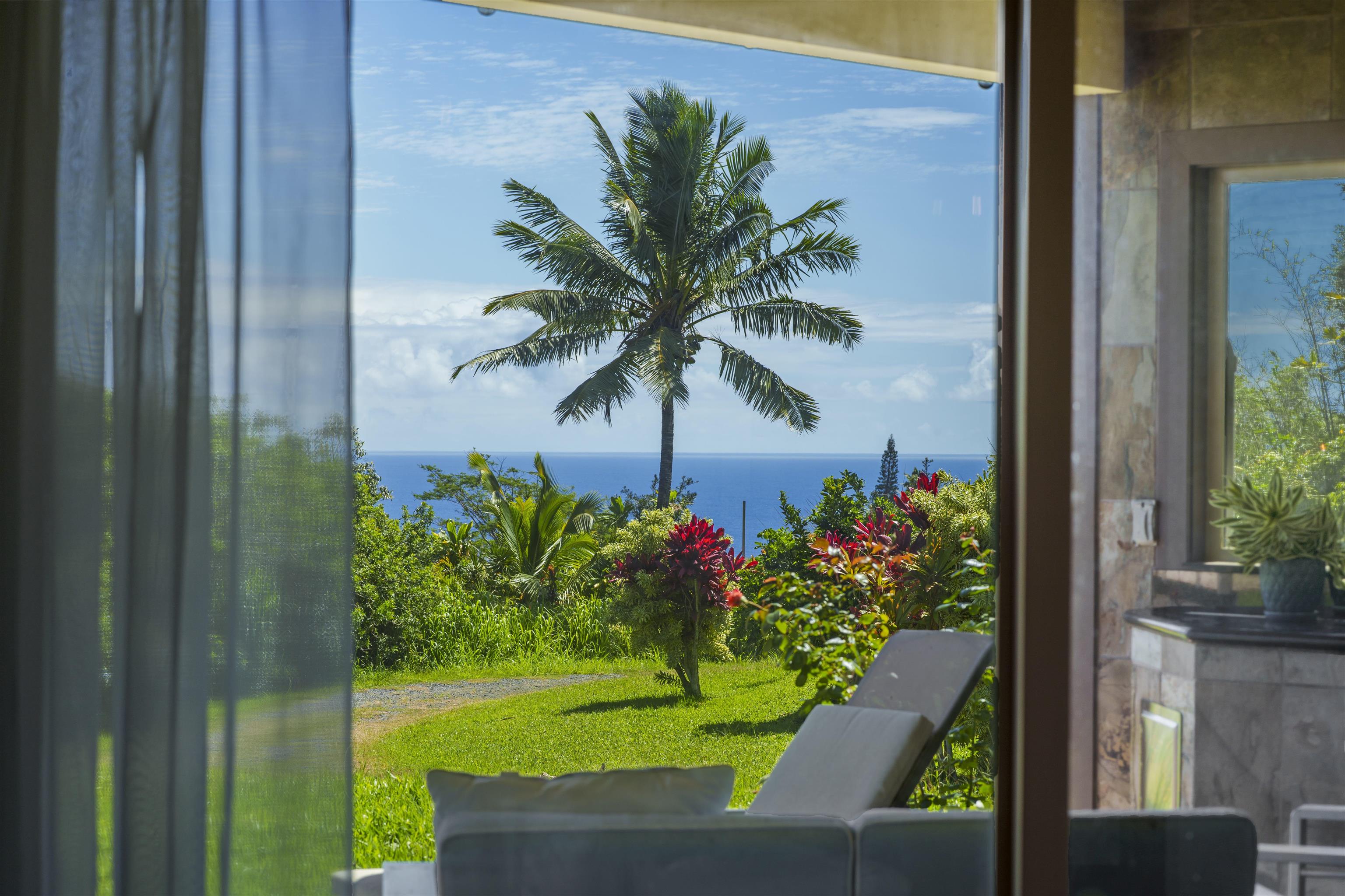 51 West Waipio Road Haiku, HI 96708 - Photo 15 of 50