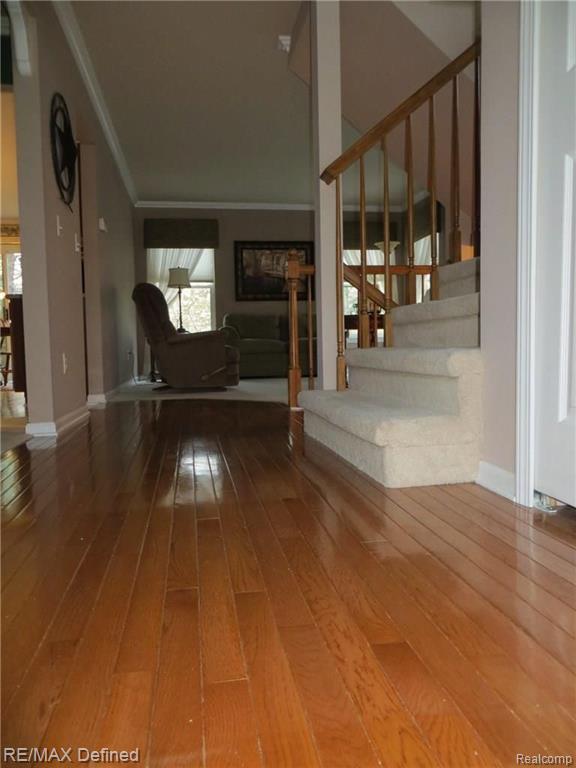 2721 Long Meadow Lane Rochester Hills, MI 48307 - Photo 2 of 26