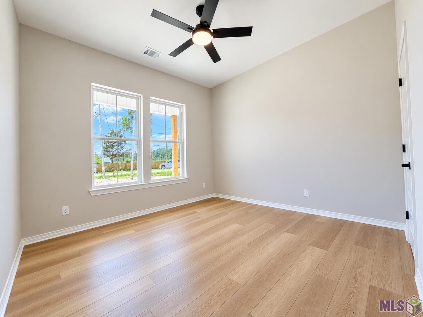26711 Jill Road Holden, LA 70744 - Photo 9 of 19 Gallery Image 9