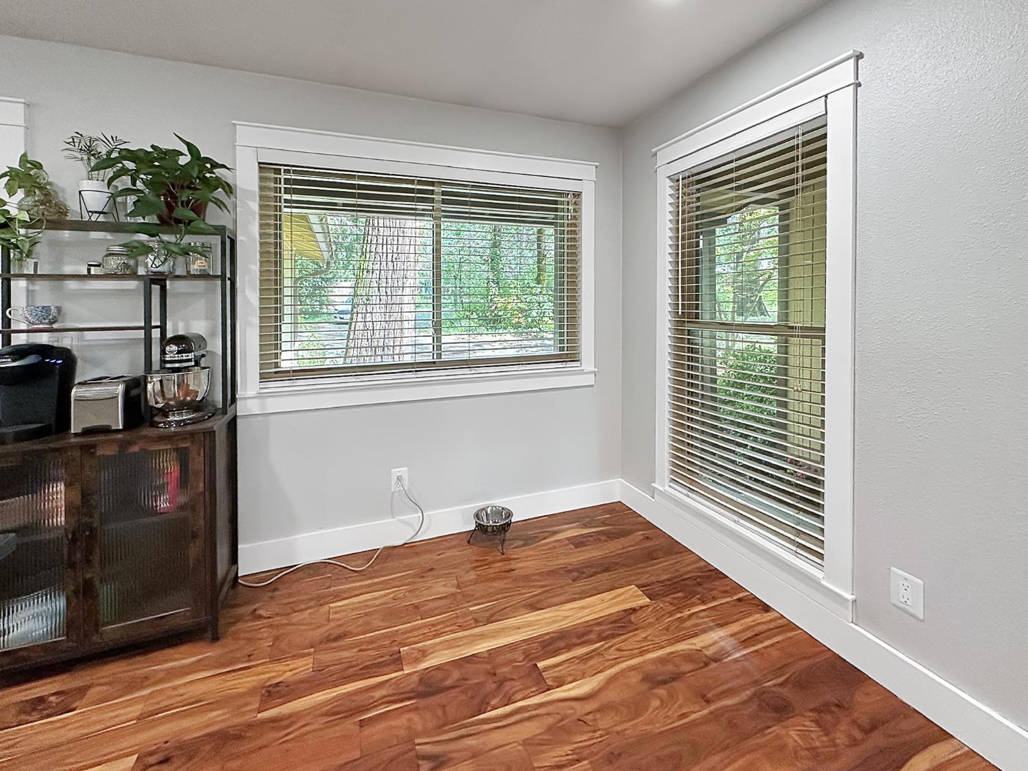 13608 Day Road Grass Valley, CA 95945 - Photo 12 of 23