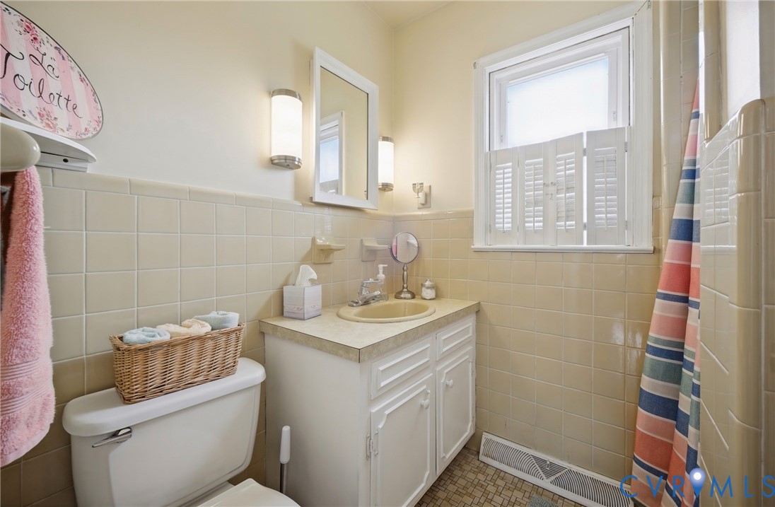 1525 North Mallory Street Hampton, VA 23664 - Photo 21 of 36