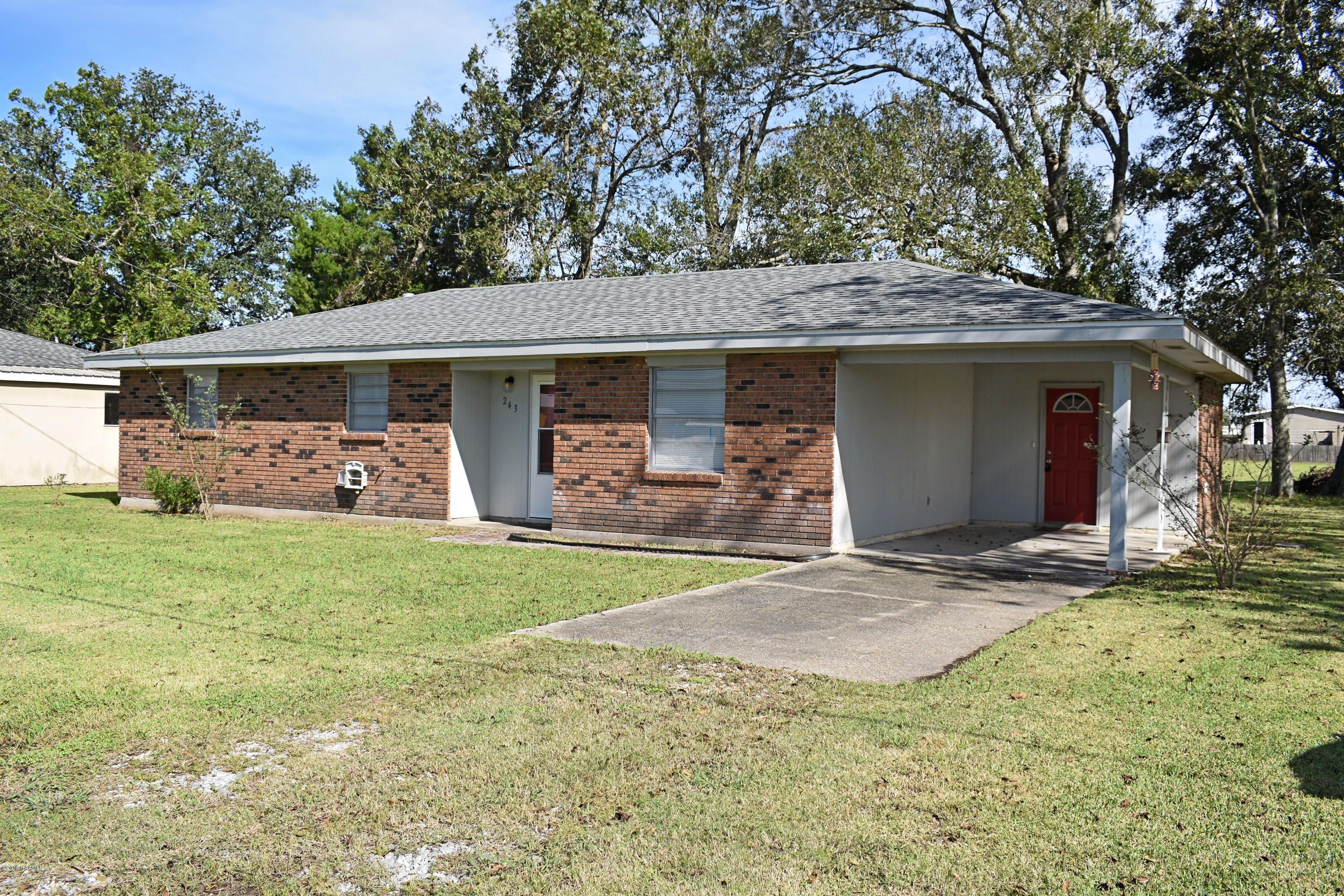 243 Darwin Road Centerville, LA 70538 - Photo 2 of 13 Gallery Image 2