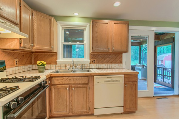 440 Townsend Road Groton, MA 01450 - Photo 9 of 30 Gallery Image 9