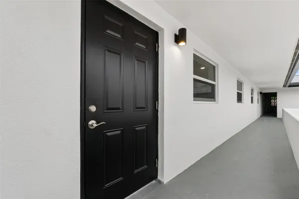 $1,600 | 1301 Emerald Terrace, Unit 11, Fort Pierce, FL 34950