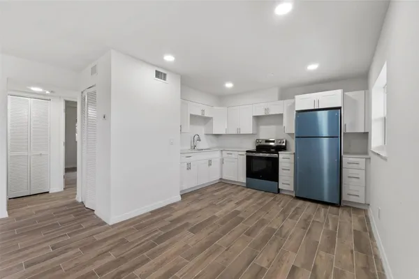 $1,600 | 1301 Emerald Terrace, Unit 11, Fort Pierce, FL 34950