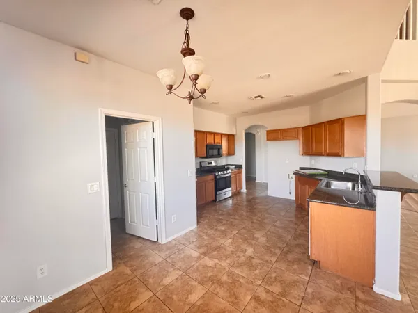 $2,595 | 6602 South 57th Avenue, Laveen, AZ 85339