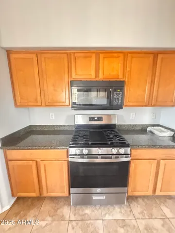 $2,795 | 6602 South 57th Avenue, Laveen, AZ 85339