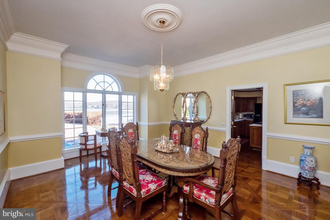3100 Hemlock Point Court Triangle, VA 22172 - Photo 15 of 71 a view of a dining room with furniture window and outside view