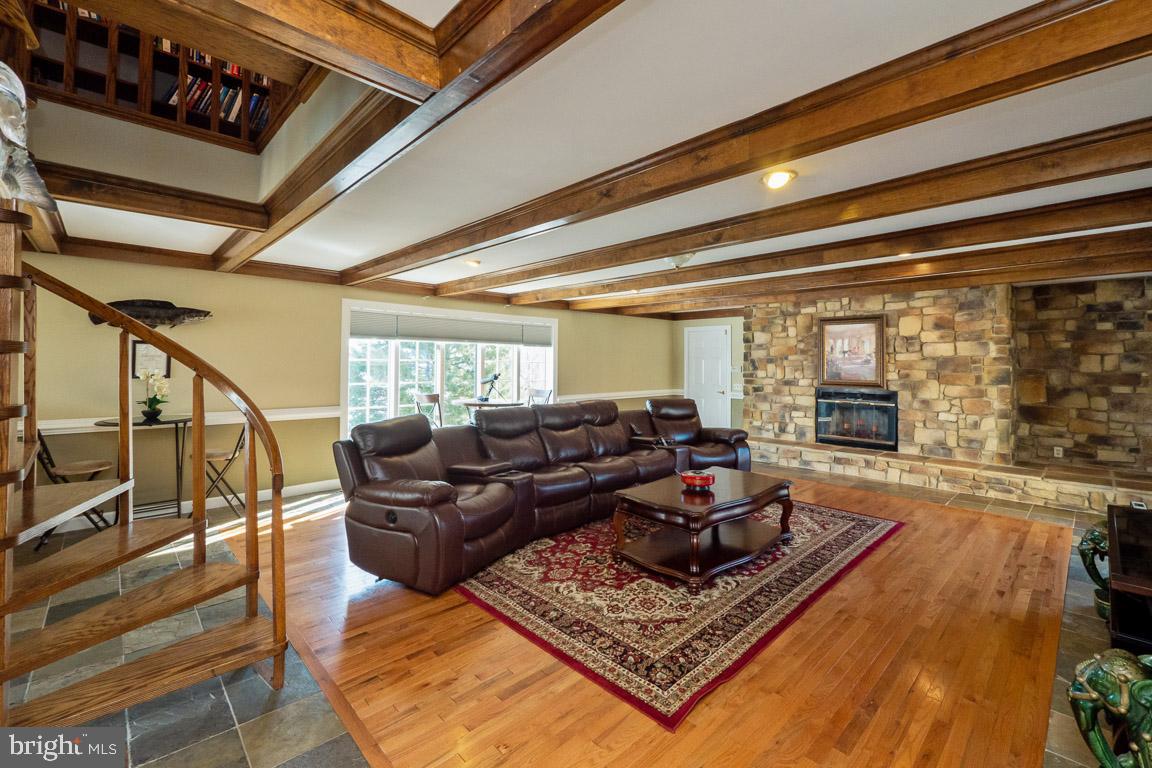 3100 Hemlock Point Court Triangle, VA 22172 - Photo 27 of 71