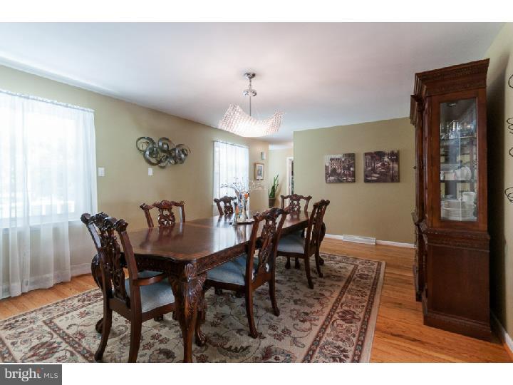 509 Park Ridge Drive Wayne, PA 19087 - Photo 11 of 22 Dining Room