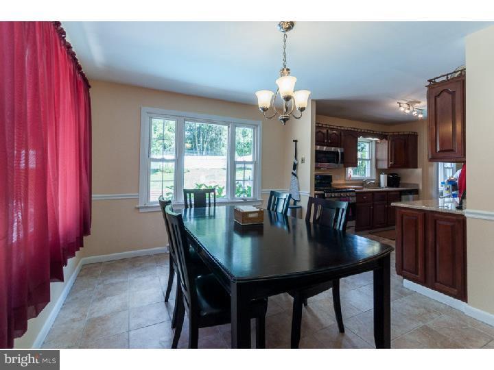 509 Park Ridge Drive Wayne, PA 19087 - Photo 7 of 22 Breakfast Room