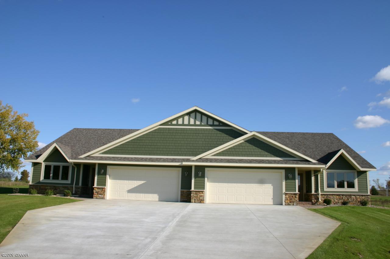 3031 Lakecrest Road Northeast, Unit 3031L Alexandria, MN 56308 - Photo 1 of 1 Gallery Image 1