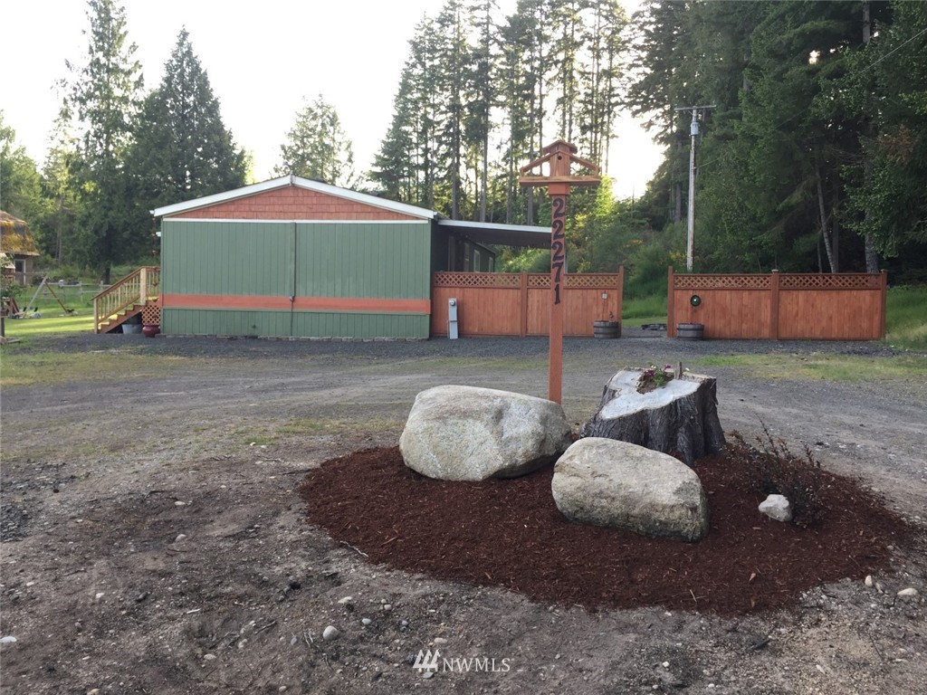 22271 Foss Road Northeast Poulsbo, WA 98370 - Photo 2 of 25 Gallery Image 2