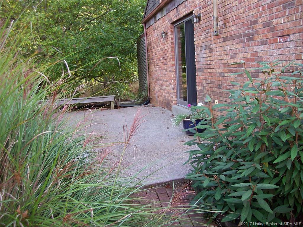 8148 John Pectol Road Georgetown, IN 47122 - Photo 1 of 28 Gallery Image 1