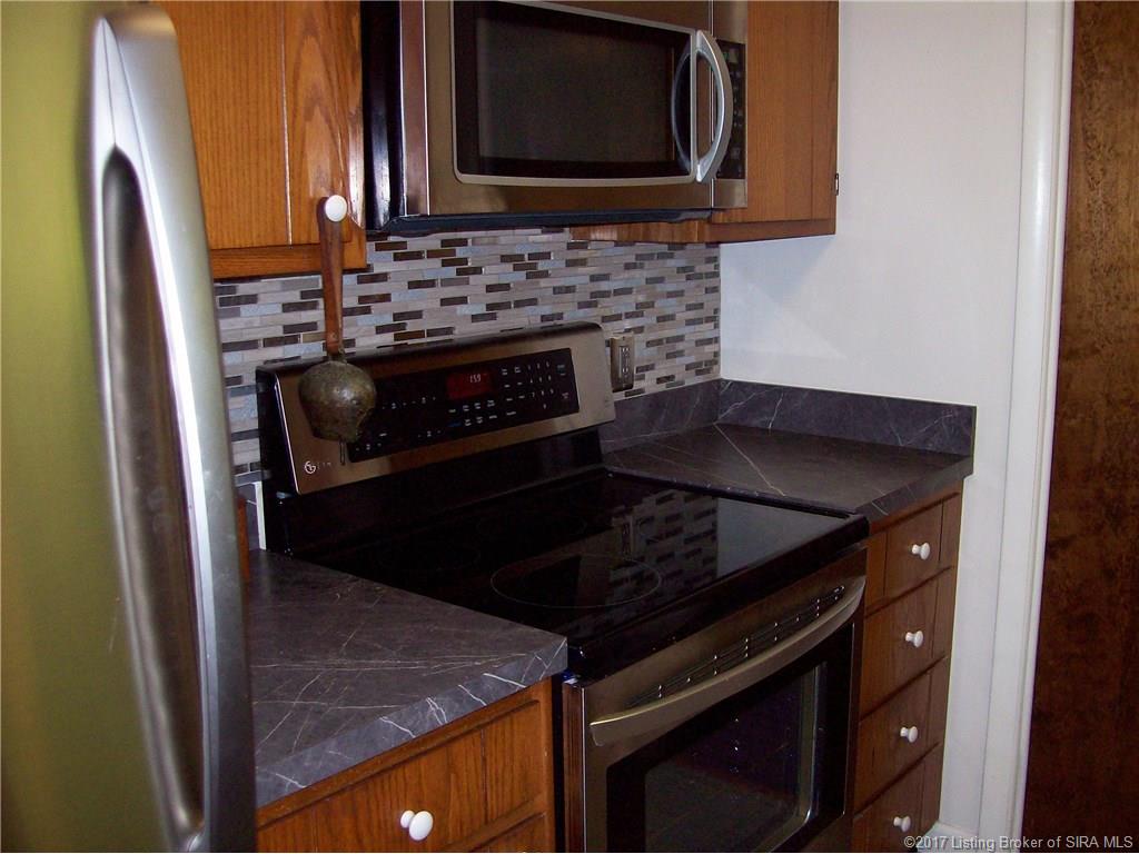 8148 John Pectol Road Georgetown, IN 47122 - Photo 14 of 28 Gallery Image 14