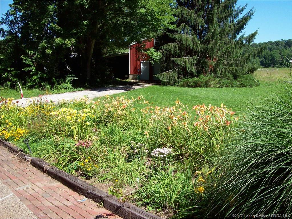 8148 John Pectol Road Georgetown, IN 47122 - Photo 9 of 28 Gallery Image 9