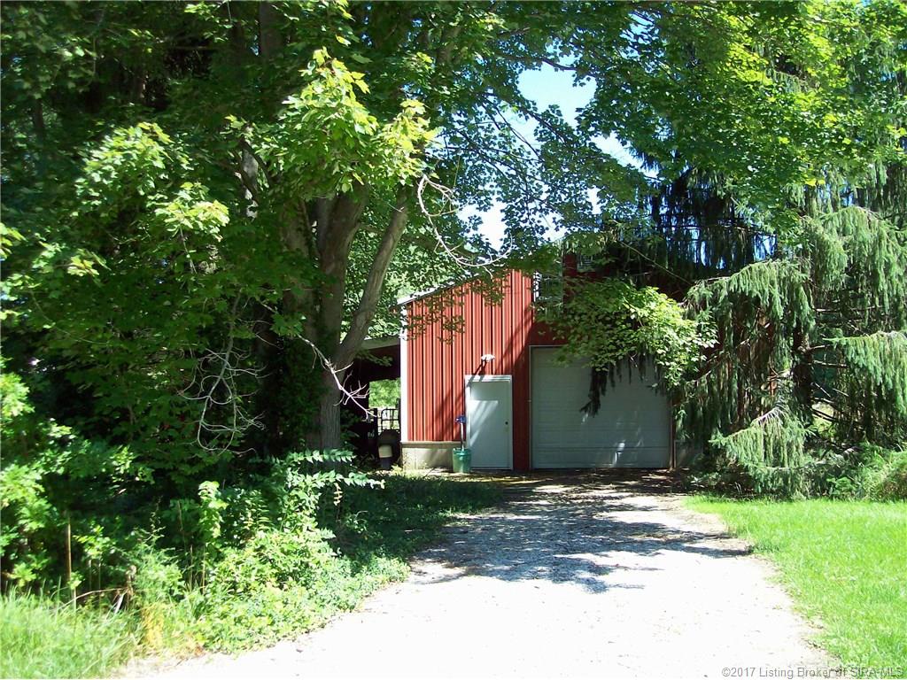 8148 John Pectol Road Georgetown, IN 47122 - Photo 10 of 28 Gallery Image 10