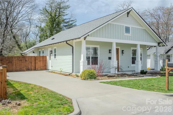 $630,000 | 112 East Jordan Street, Brevard, NC 28712