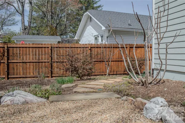 $630,000 | 112 East Jordan Street, Brevard, NC 28712