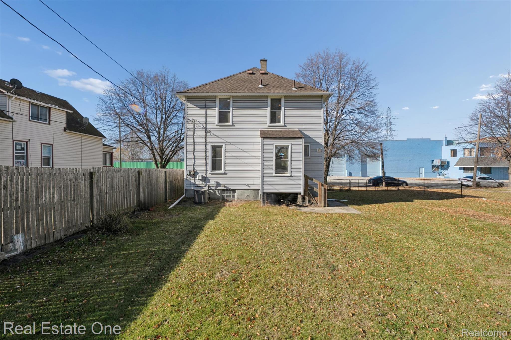 159 Dwight Street River Rouge, MI 48218 - Photo 45 of 48 46-159-Dwight-St-River-Rouge-MI-48218-WindowStill-43.jpg