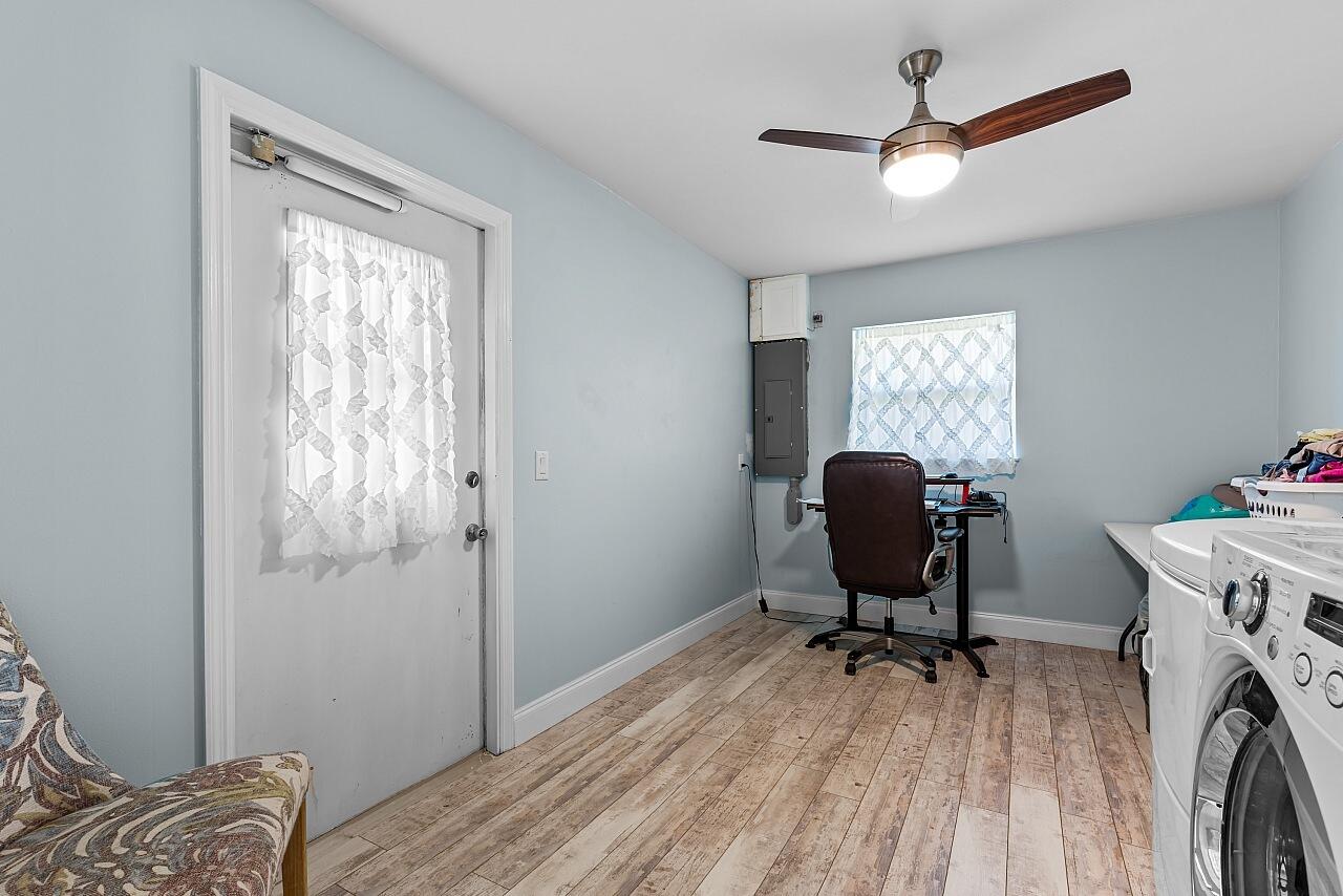 2801 Grove Drive Fort Pierce, FL 34981 - Photo 15 of 49 2801-Grove-Dr-HigMedia-049-1280