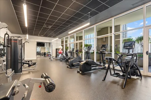 $999,500 | 55 East Erie Street, Unit 1705, Chicago, IL 60611