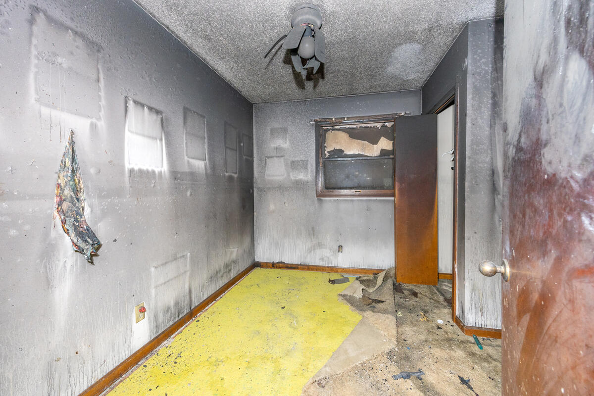 2360 Roncy Road Benton Harbor, MI 49022 - Photo 12 of 20 2360-Roncy_010