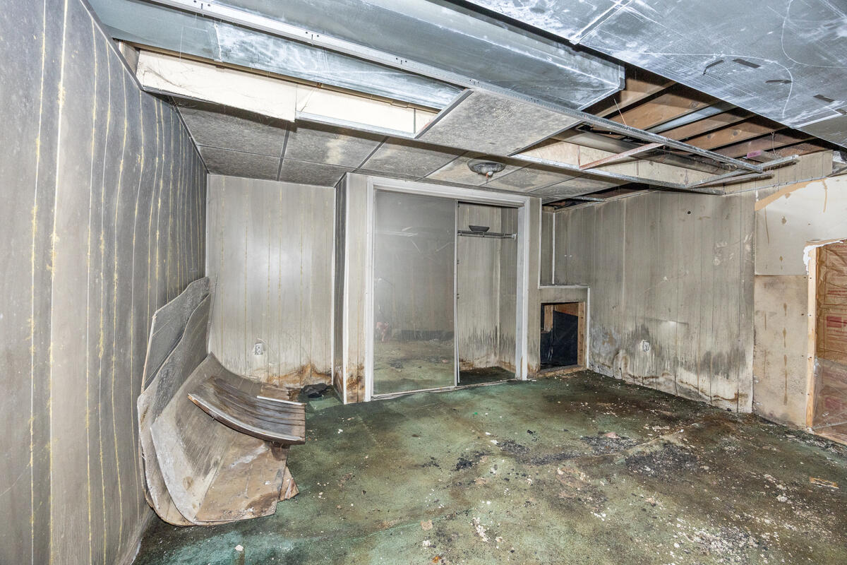 2360 Roncy Road Benton Harbor, MI 49022 - Photo 15 of 20 2360-Roncy_013