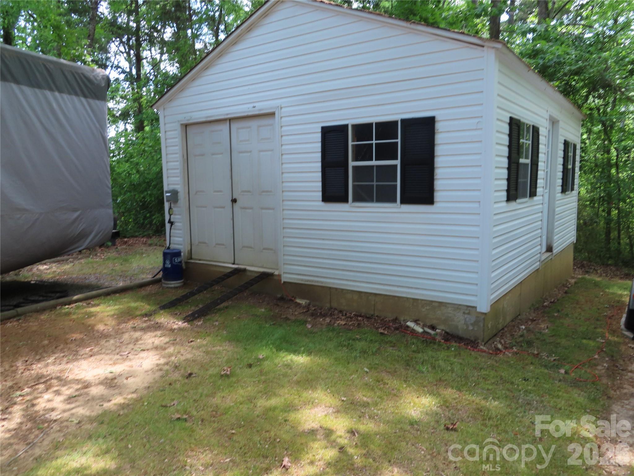 300 Tradewinds Lane York, SC 29745 - Photo 4 of 28