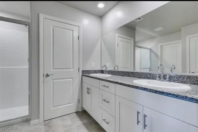 $2,195 | 7839 Morganite Avenue, Las Vegas, NV 89113