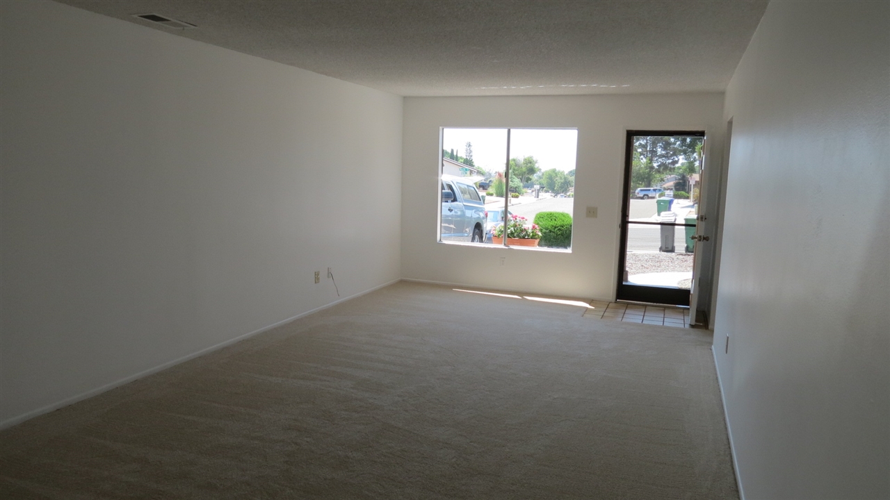 4744 Mystik Road Oceanside, CA 92056 - Photo 2 of 25