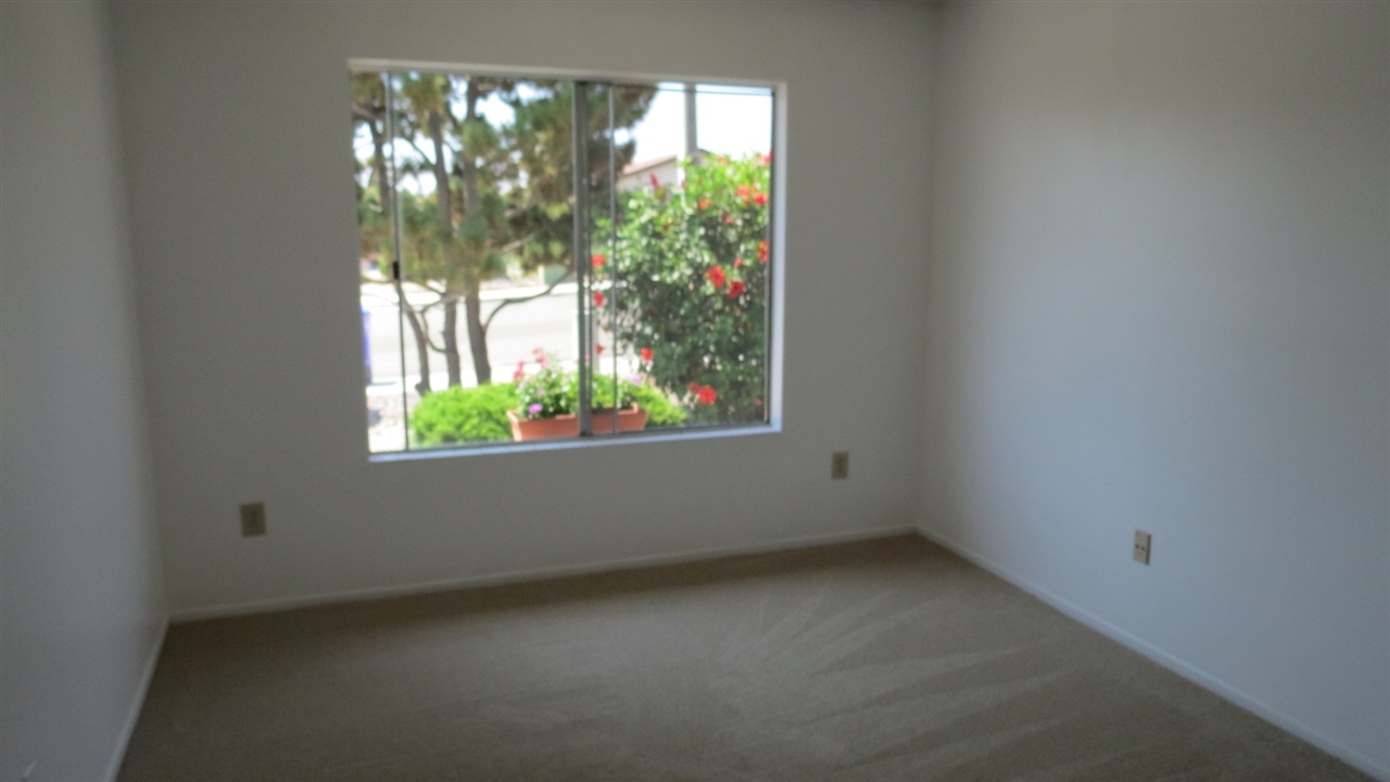 4744 Mystik Road Oceanside, CA 92056 - Photo 14 of 25