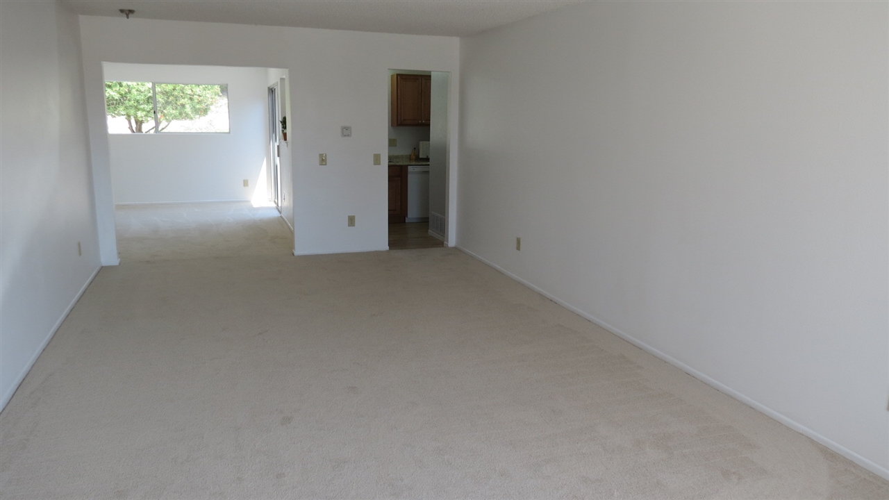 4744 Mystik Road Oceanside, CA 92056 - Photo 3 of 25