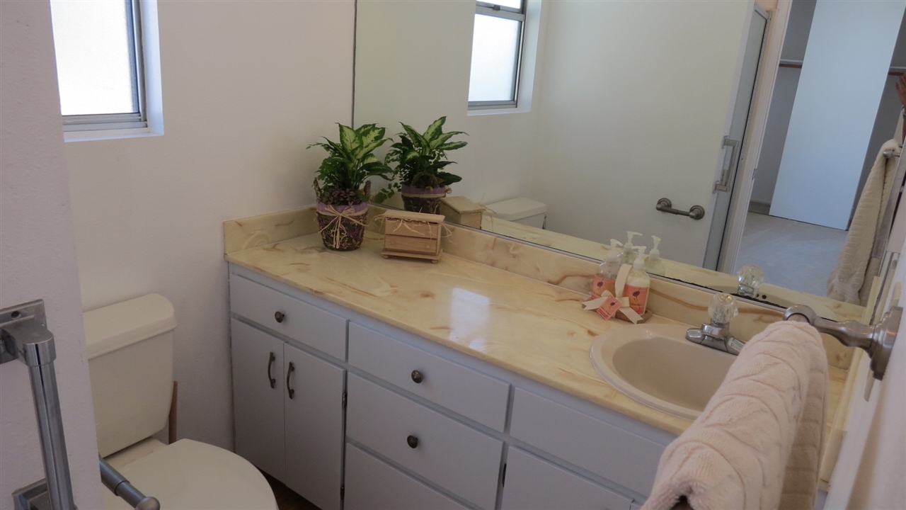 4744 Mystik Road Oceanside, CA 92056 - Photo 9 of 25